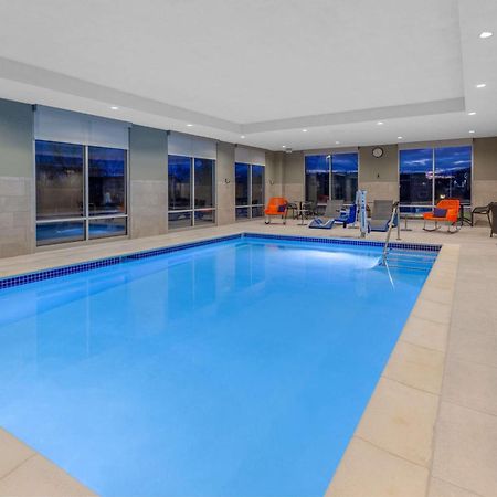 Hampton Inn & Suites Bloomfield Hills Detroit Exterior photo