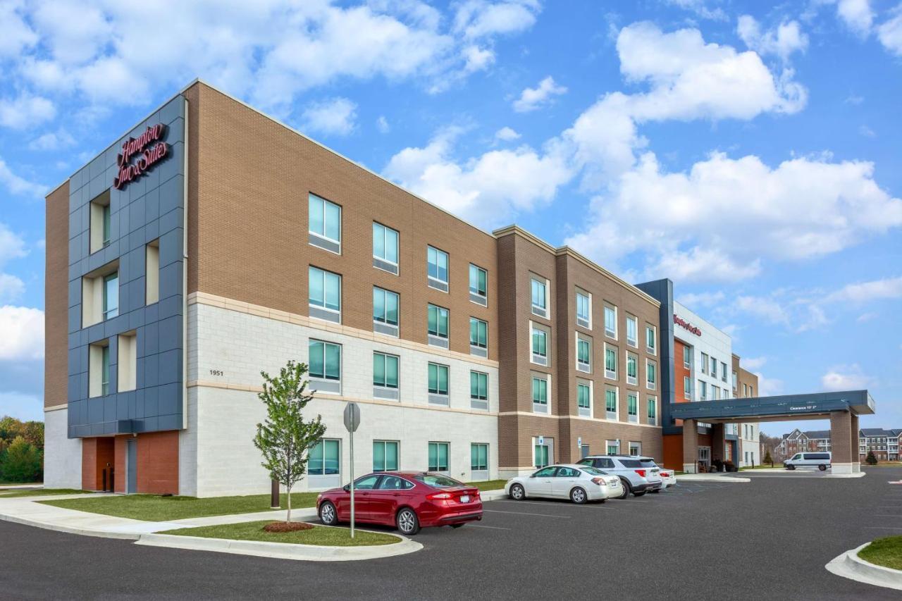 Hampton Inn & Suites Bloomfield Hills Detroit Exterior photo