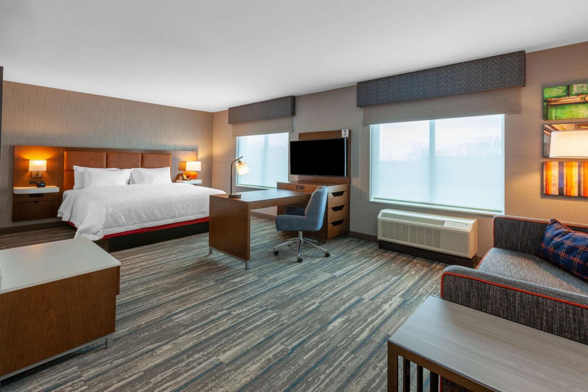 Hampton Inn & Suites Bloomfield Hills Detroit Exterior photo